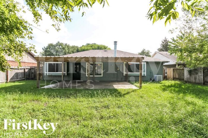 Building Photo - 16710 Lonesome Quail Dr