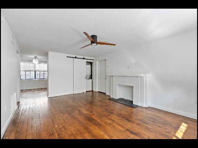 Building Photo - 1520 Broadway St