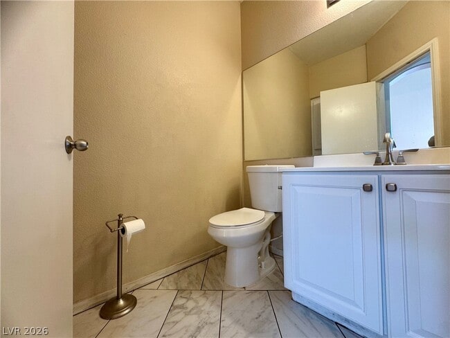 Building Photo - 9964 Canyon Peak Dr