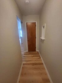 Building Photo - 1135 S Washington Ave