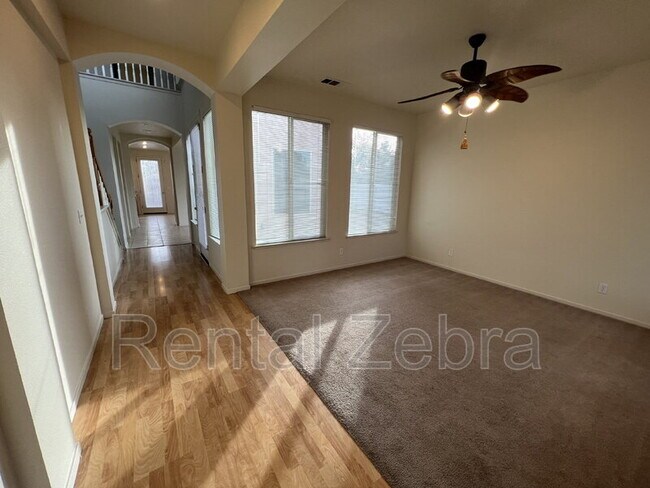 Building Photo - 1732 Presidio Ct