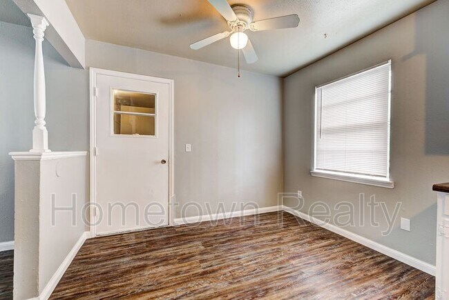 Building Photo - 1308 Mcdonald Dr