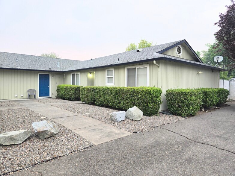 Primary Photo - 322 Lorraine Ave