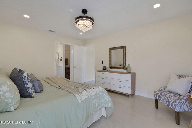 Building Photo - 181 Aruba Ln