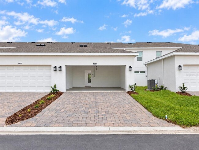 Building Photo - 5605 Ronin Dr