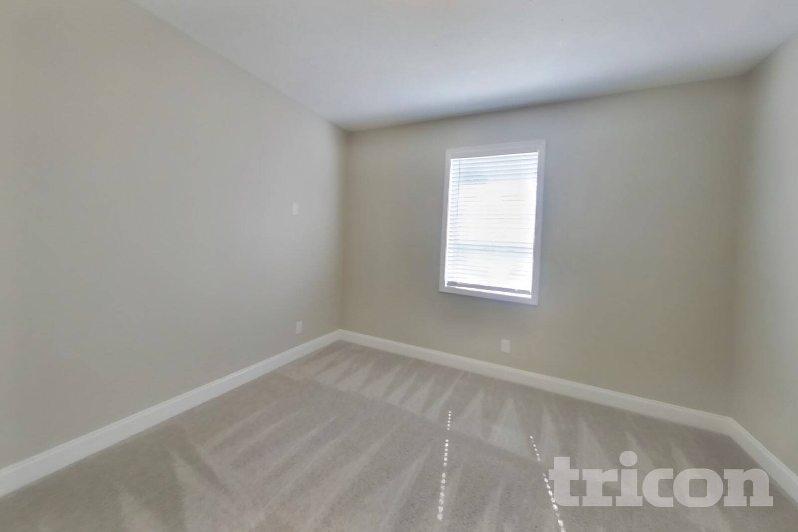 Building Photo - 1059 Spicer Dr