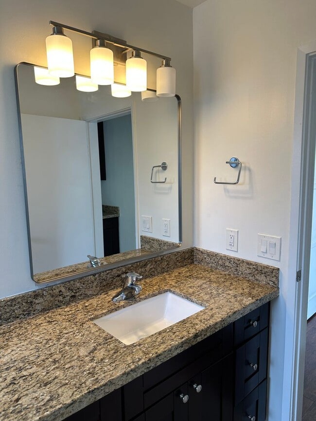 Building Photo - Remodeled Single Story Home in N. Chula Vista