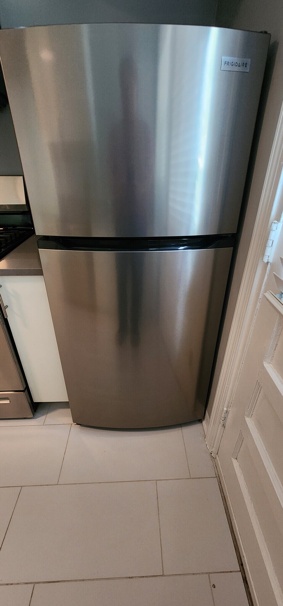 Fridge - 415 Willow Ln