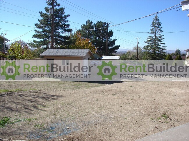 Building Photo - 14104 Turner Pl NE