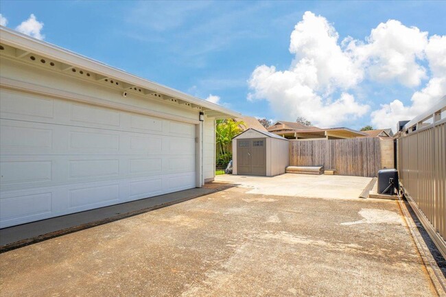 Building Photo - 94-309-309 Puuwepa Pl