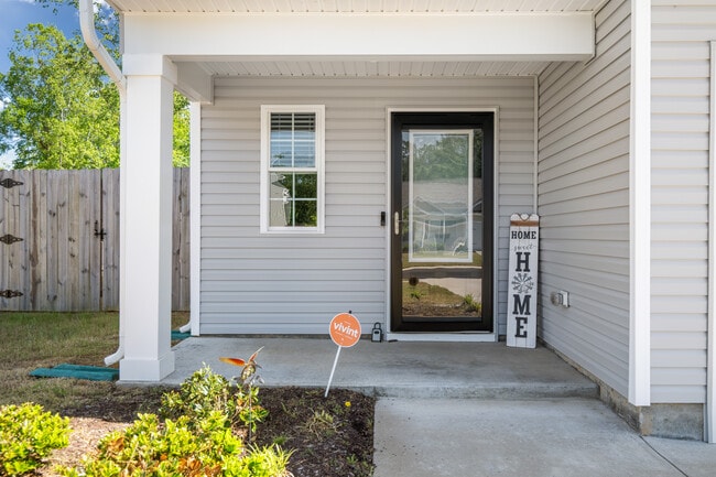 Building Photo - 2854 Meadowview Blvd