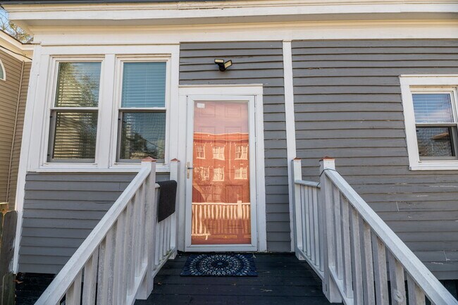 Building Photo - 1220 National Ave