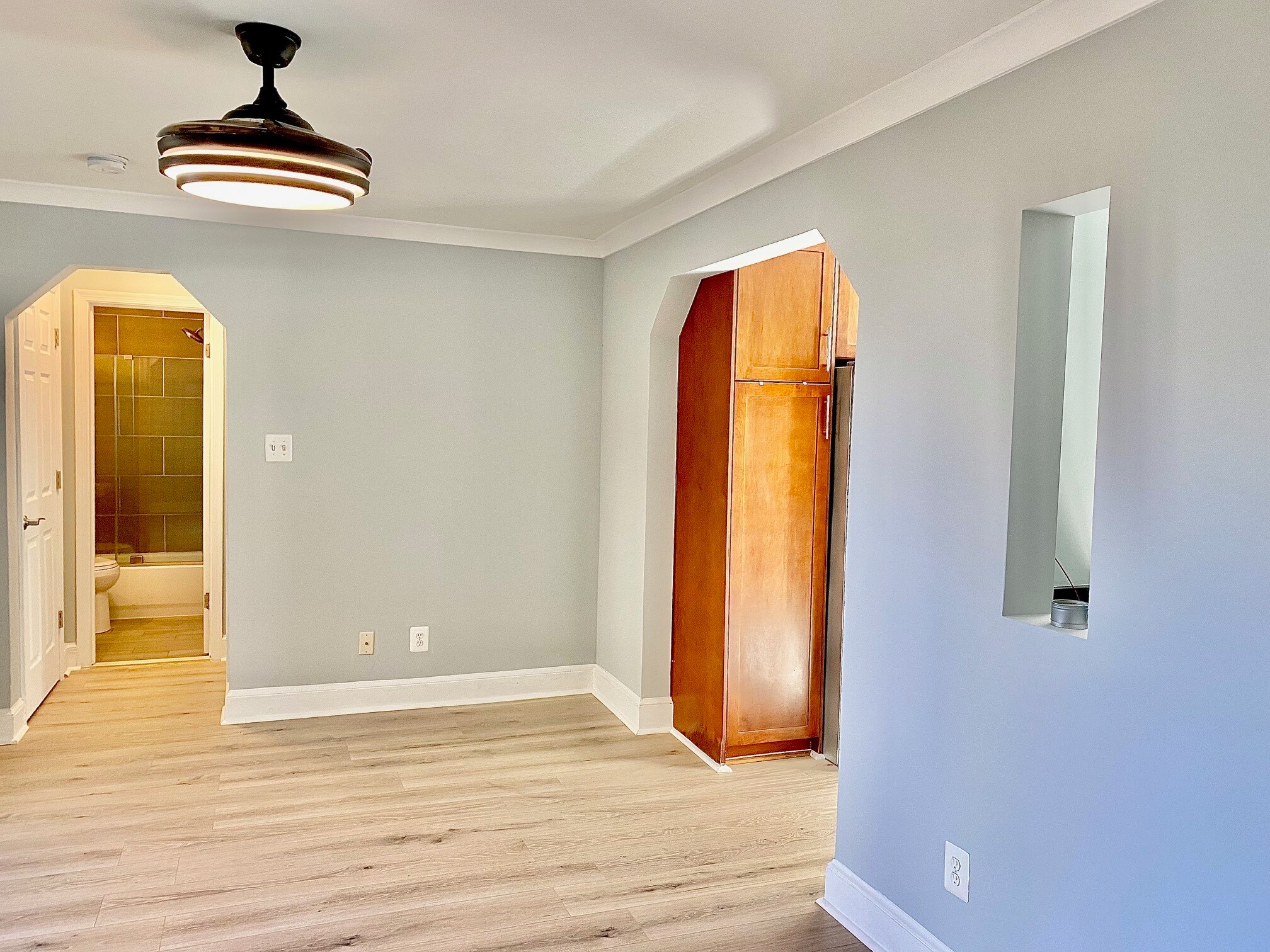 Building Photo - 1367 K St SE