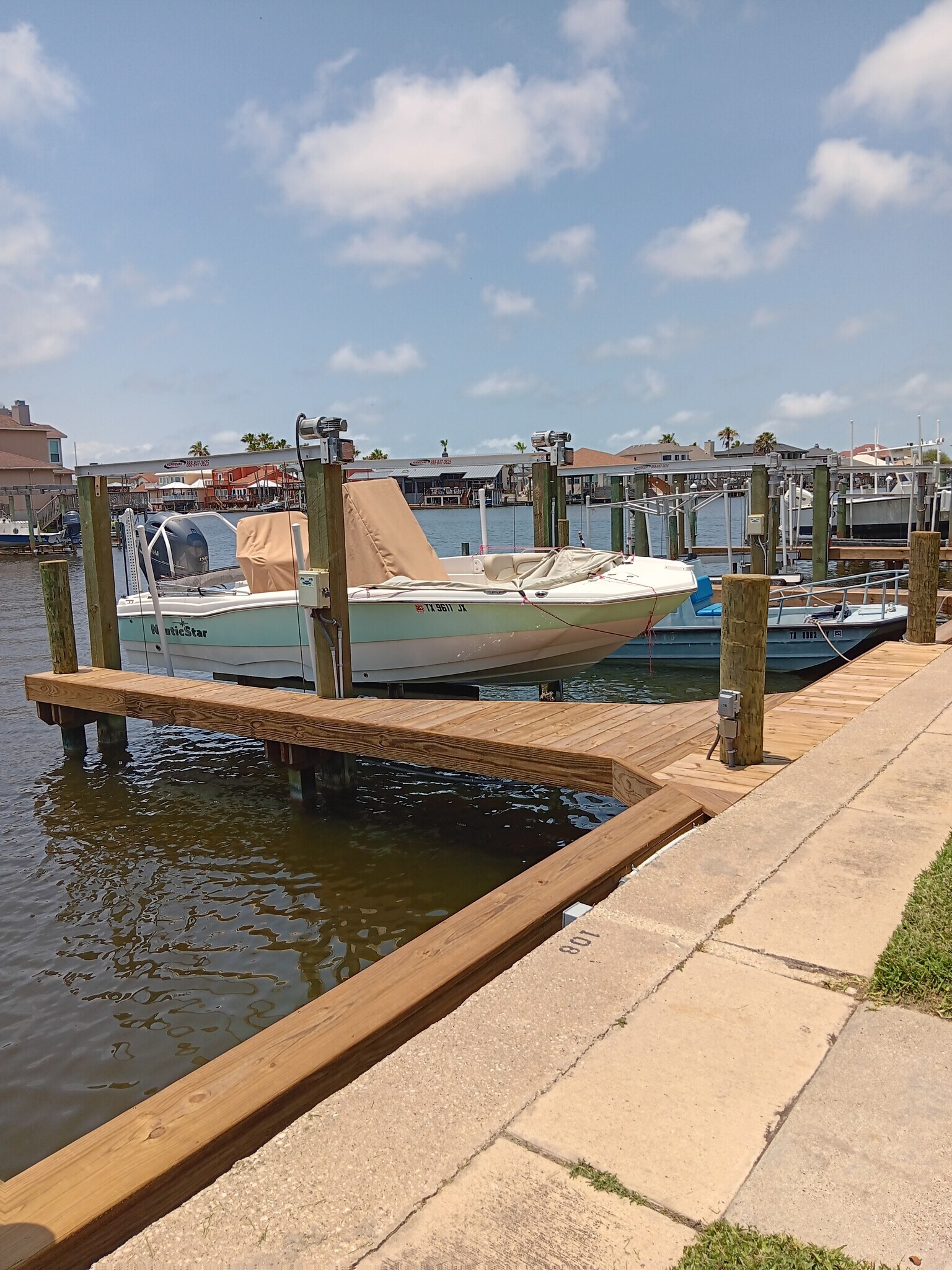 Boat dock - 15421 Seamount Cay Ct