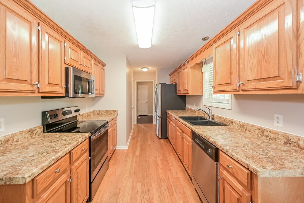 Building Photo - 165 Brookview Cir