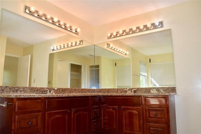 Building Photo - 3006 Nuptial Ln
