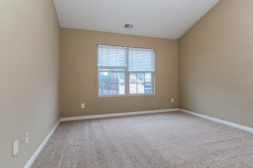 Building Photo - 3578 Rock Elm Ct
