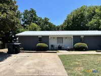 Building Photo - 1409 Calle Nogal