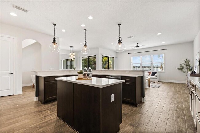 Building Photo - 10854 Lemon Lake Blvd