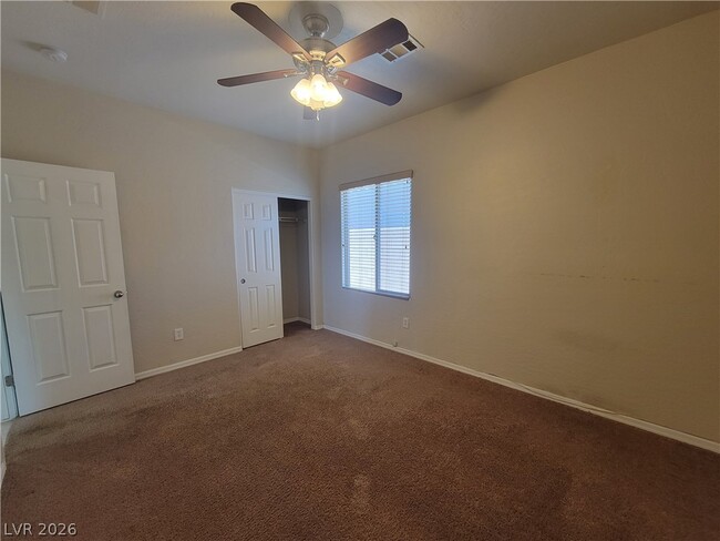 Building Photo - 6729 Curlews Ct