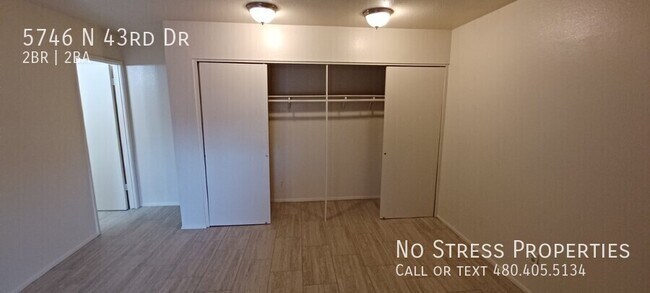 Building Photo - 5746 N 43rd Dr