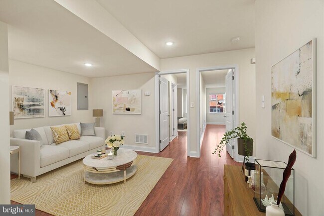 Building Photo - 1724 Master St