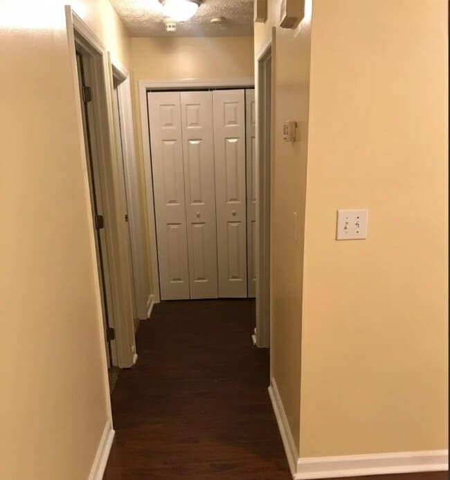 Building Photo - 3514 Clovis Ct