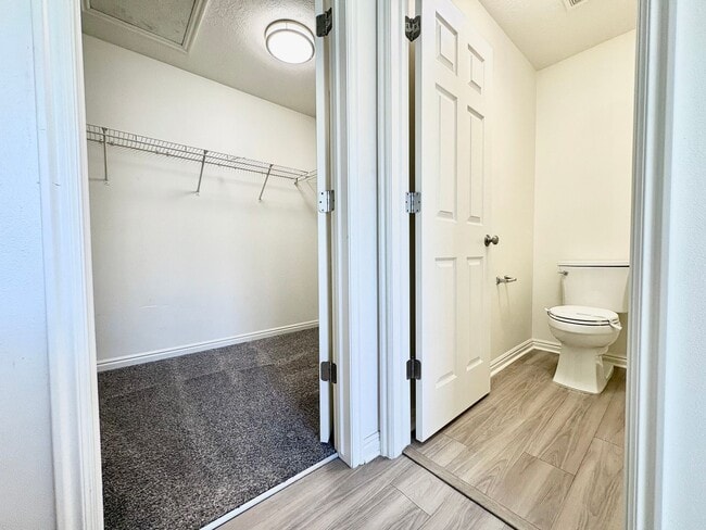 Building Photo - Spacious 3 Bed Townhome in West Valley City with Gated Yard, Garage & Pool