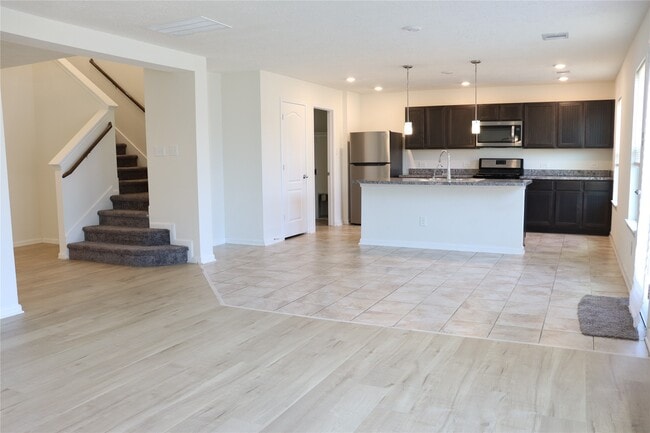 Building Photo - 20807 Sheffield Pk Dr