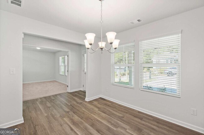 Building Photo - 1139 Lookout Ave NW