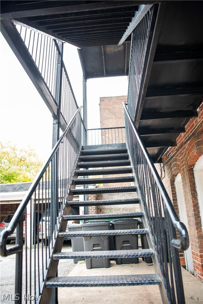 Building Photo - 2617 Euclid Heights Blvd