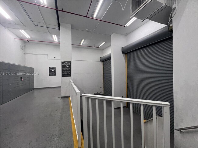 Building Photo - 770 Claughton Island Dr