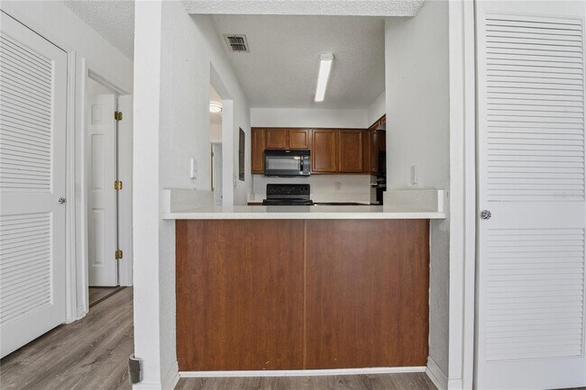 Building Photo - 643 Haven Pl