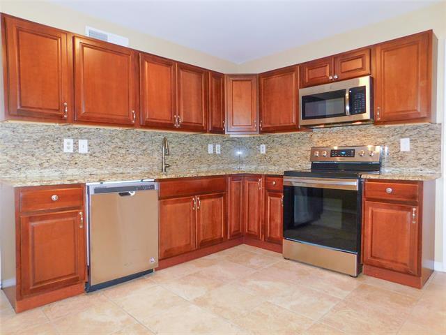 Building Photo - 5808 Trego Cir