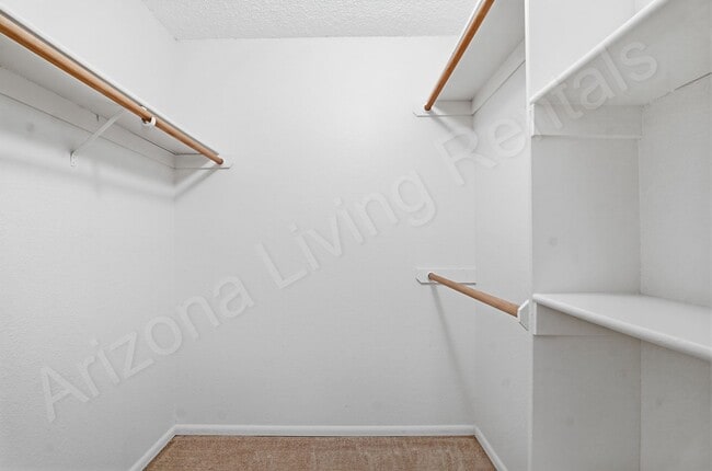 Building Photo - LAKE VIEW CONDO WITH GARAGE