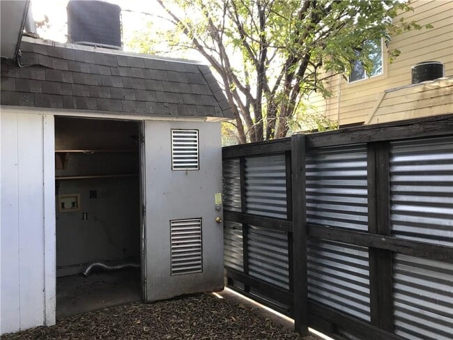 Building Photo - 4902 West Gate Blvd