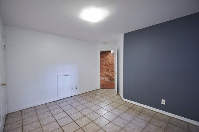 Building Photo - 936 P St NW