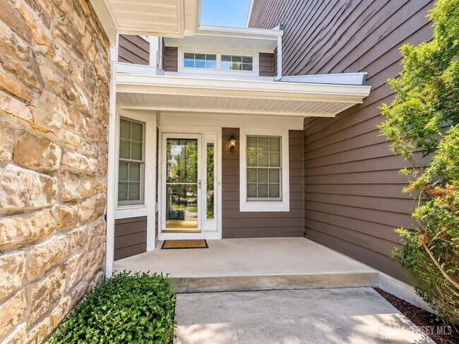 Building Photo - 51 Briarwood Ct