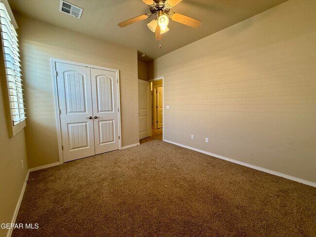 Building Photo - 7790 Enchanted Cir Dr