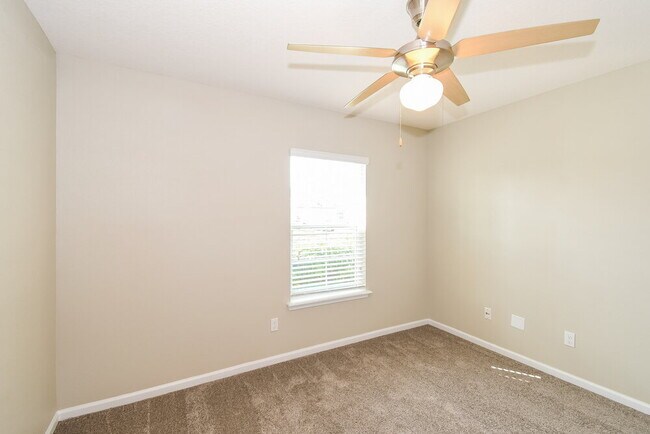 Building Photo - 2691 Salt Lake Dr
