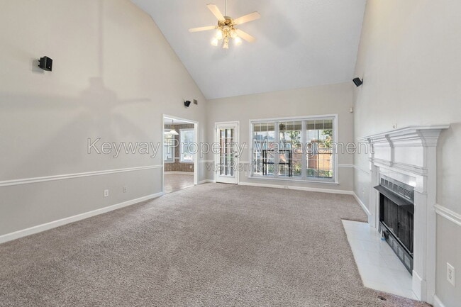 Building Photo - 5366 Angel Falls