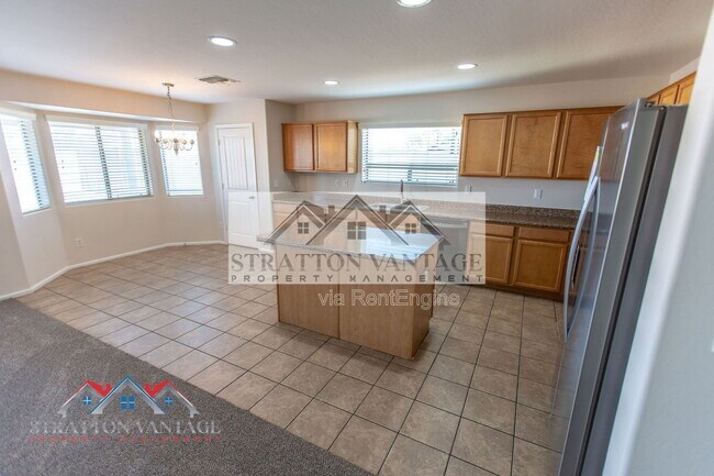 Building Photo - 40510 W Hayden Dr