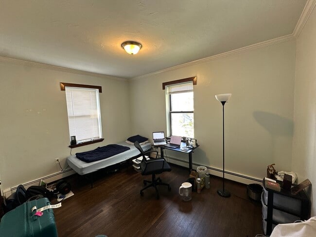 Building Photo - 435 Walnut Ave