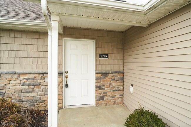 Building Photo - 1747 Blase Nemeth Rd