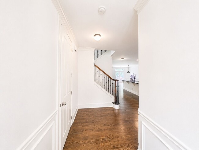 Building Photo - 5211 Merrimont Dr