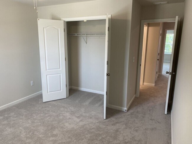 Building Photo - COMING SOON!!!  Beautiful 3 Story Townhome in Ardrey North