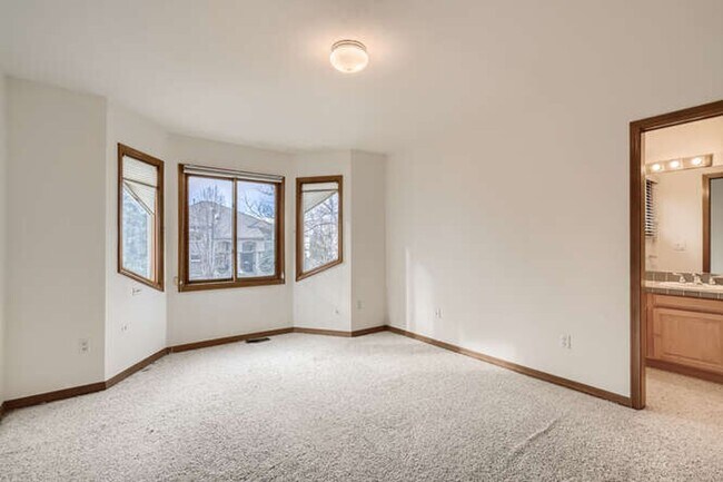 Building Photo - Beautiful Cherry Creek Home- Great Location! Low maintenance yard! Flexible Move In Date