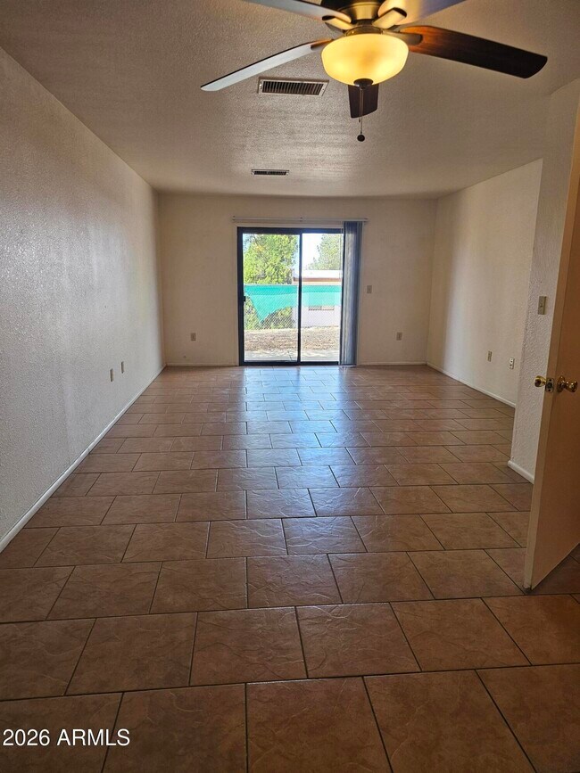 Building Photo - 4103 Calle Barona