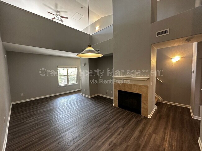 Building Photo - 5800 N Tower Dr