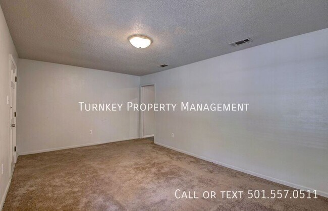 Building Photo - 9012 Tanya Dr